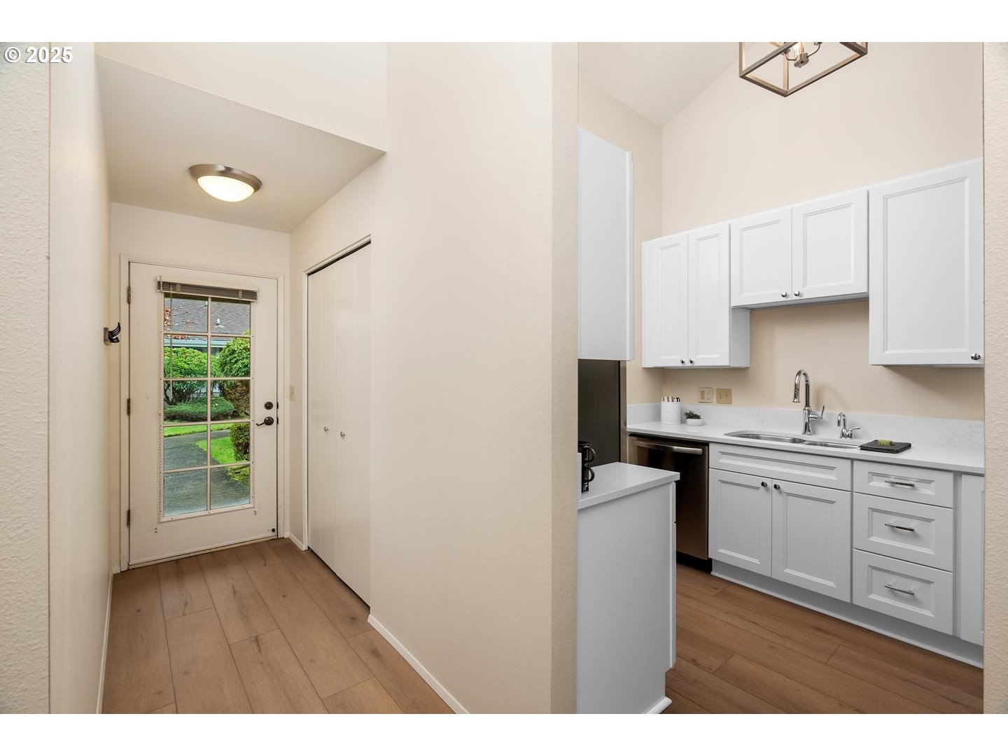 13775 Southwest Scholls Ferry Road, Unit 3 Beaverton, OR 97008 - Photo 4 of 46 Patio