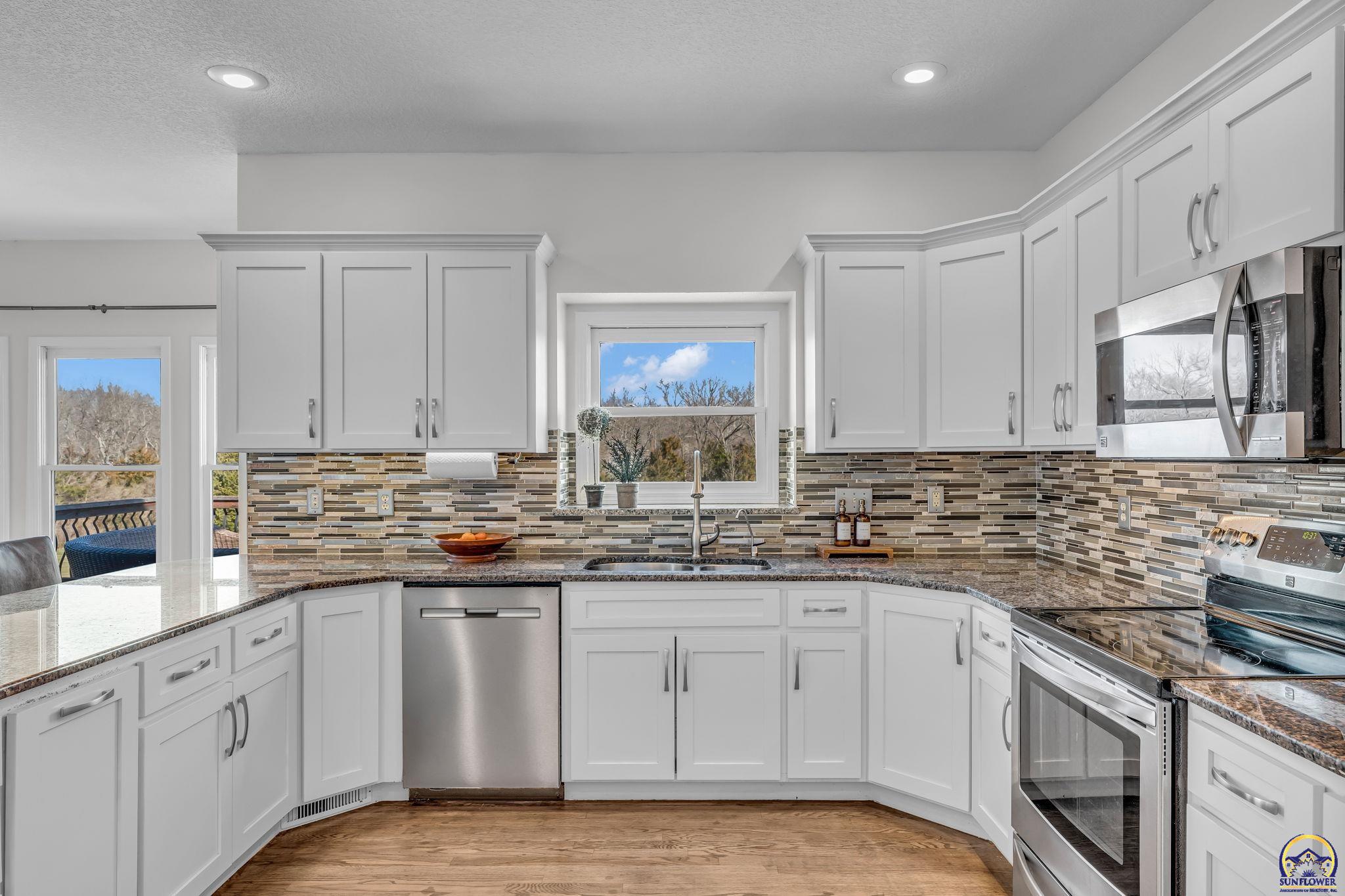 5100 Southwest 53rd Street Topeka, KS 66610 - Photo 12 of 38