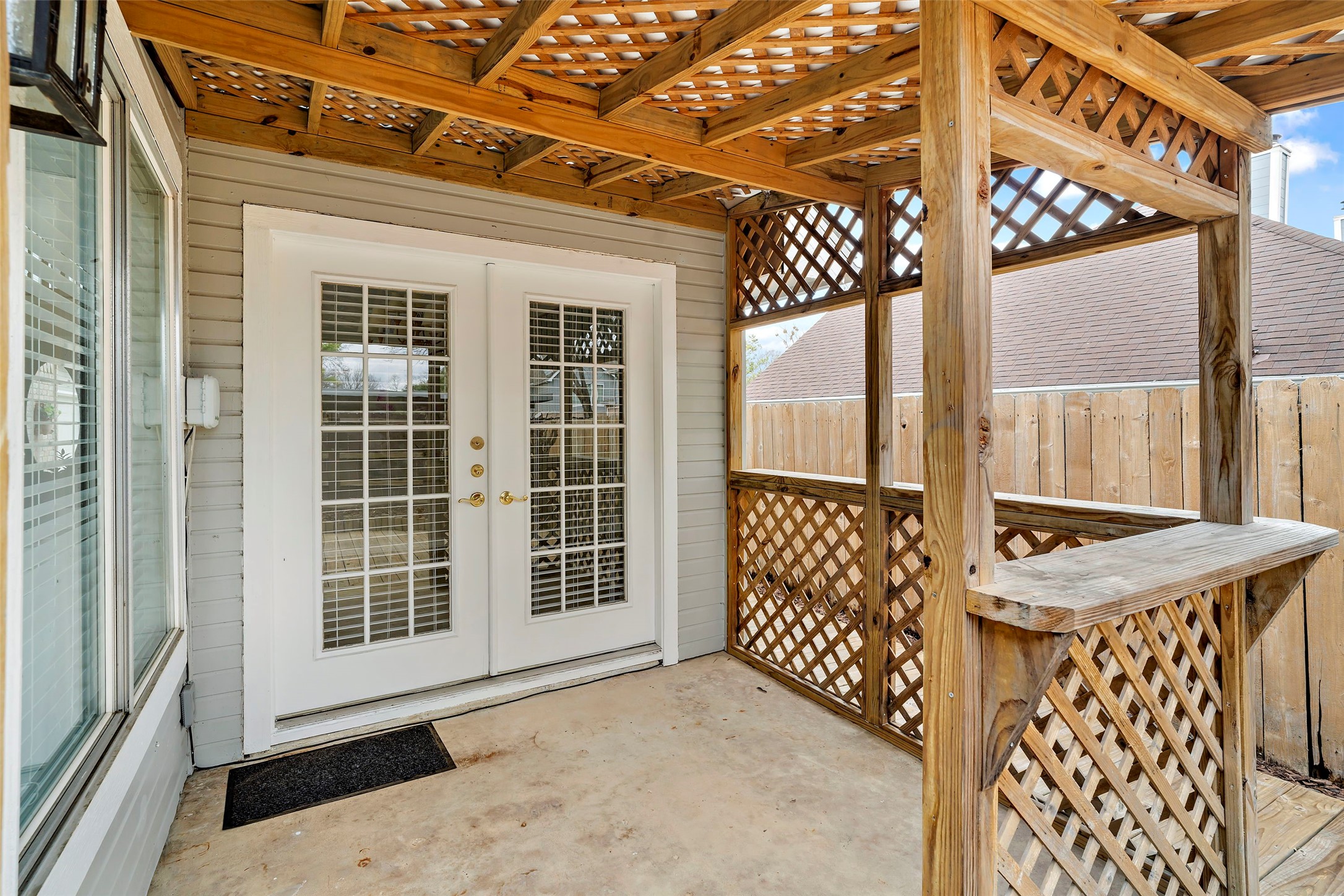 12800 Briar Forest Drive, Unit 48 Houston, TX 77077 - Photo 33 of 36 a view of entryway with an outdoor space