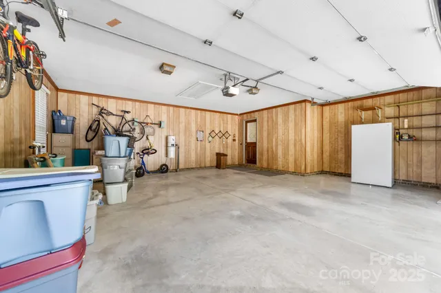 $825,000 | 425 Krimminger Avenue Southeast, Concord, NC 28025