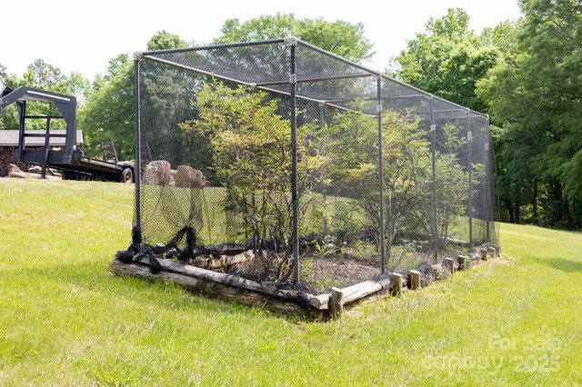 $825,000 | 425 Krimminger Avenue Southeast, Concord, NC 28025