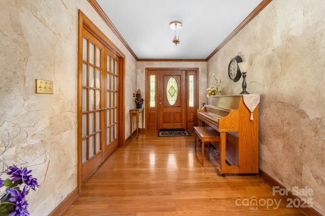 $825,000 | 425 Krimminger Avenue Southeast, Concord, NC 28025