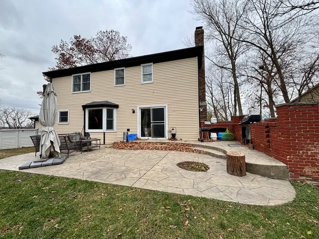 $519,900 | 844 Bonnie Brae Lane, Bolingbrook, IL 60440