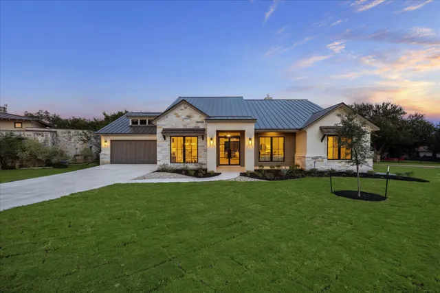 $1,299,000 | 307 Eocene, Horseshoe Bay, TX 78657