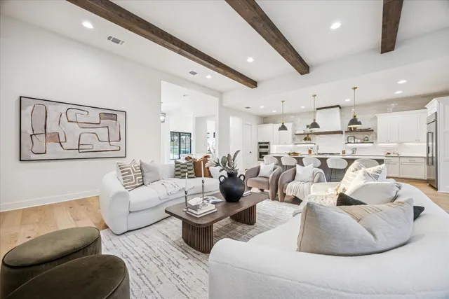 $1,299,000 | 307 Eocene, Horseshoe Bay, TX 78657