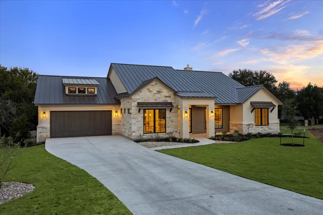 $1,299,000 | 307 Eocene, Horseshoe Bay, TX 78657