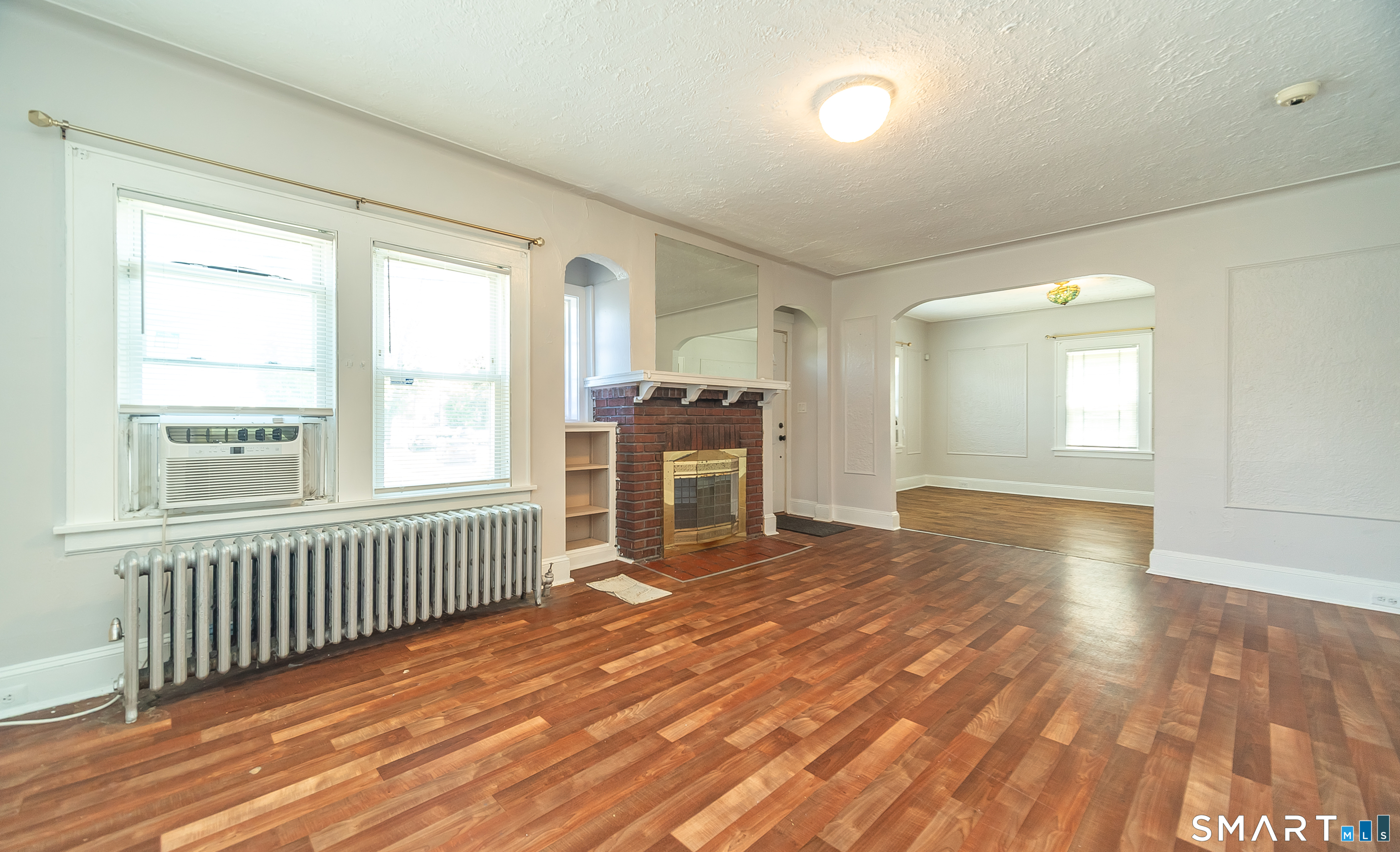 199 Woodend Road Stratford, CT 06615 - Photo 3 of 32
