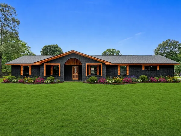 $239,000 | 111 Dogwood Street, Jasper, TX 75951