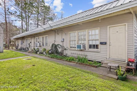 $260,000 | 223 West Port Street, St. Martinville, LA 70582