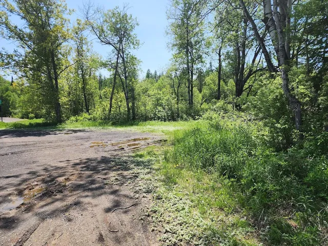 $85,000 | 7-l 52 Boundary Line Road, Van Buren, ME 04785