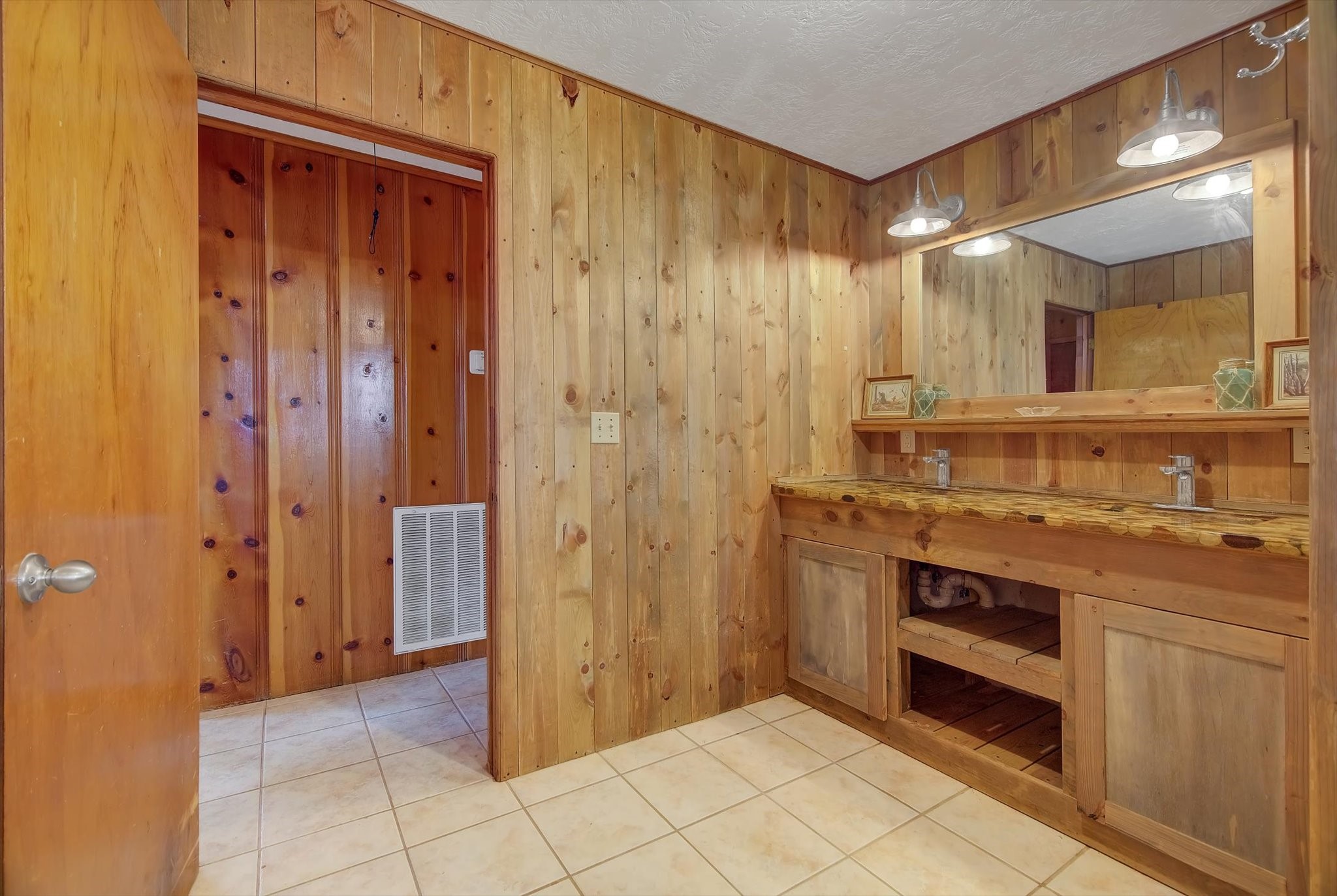 577 County Road 2251 Cleveland, TX 77327 - Photo 15 of 50