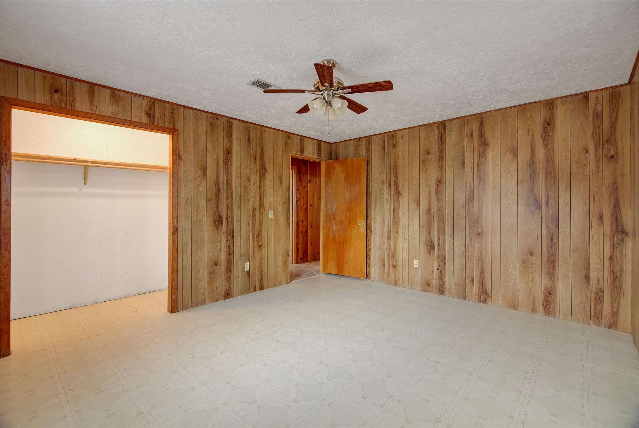 577 County Road 2251 Cleveland, TX 77327 - Photo 9 of 50