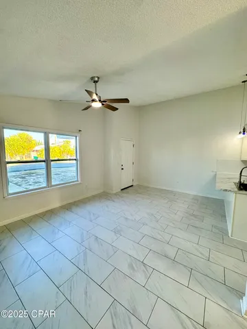 $1,300 | 5417 Sunset Avenue, Panama City, FL 32408