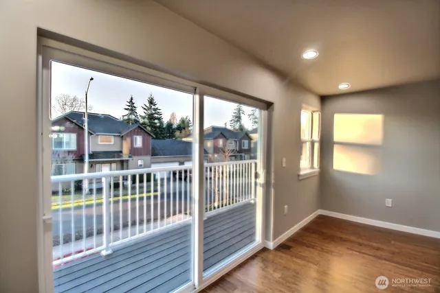 $590,000 | 15188 5th Lane South, Unit A, Burien, WA 98148