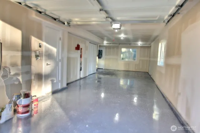 $590,000 | 15188 5th Lane South, Unit A, Burien, WA 98148