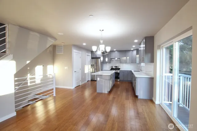 $590,000 | 15188 5th Lane South, Unit A, Burien, WA 98148