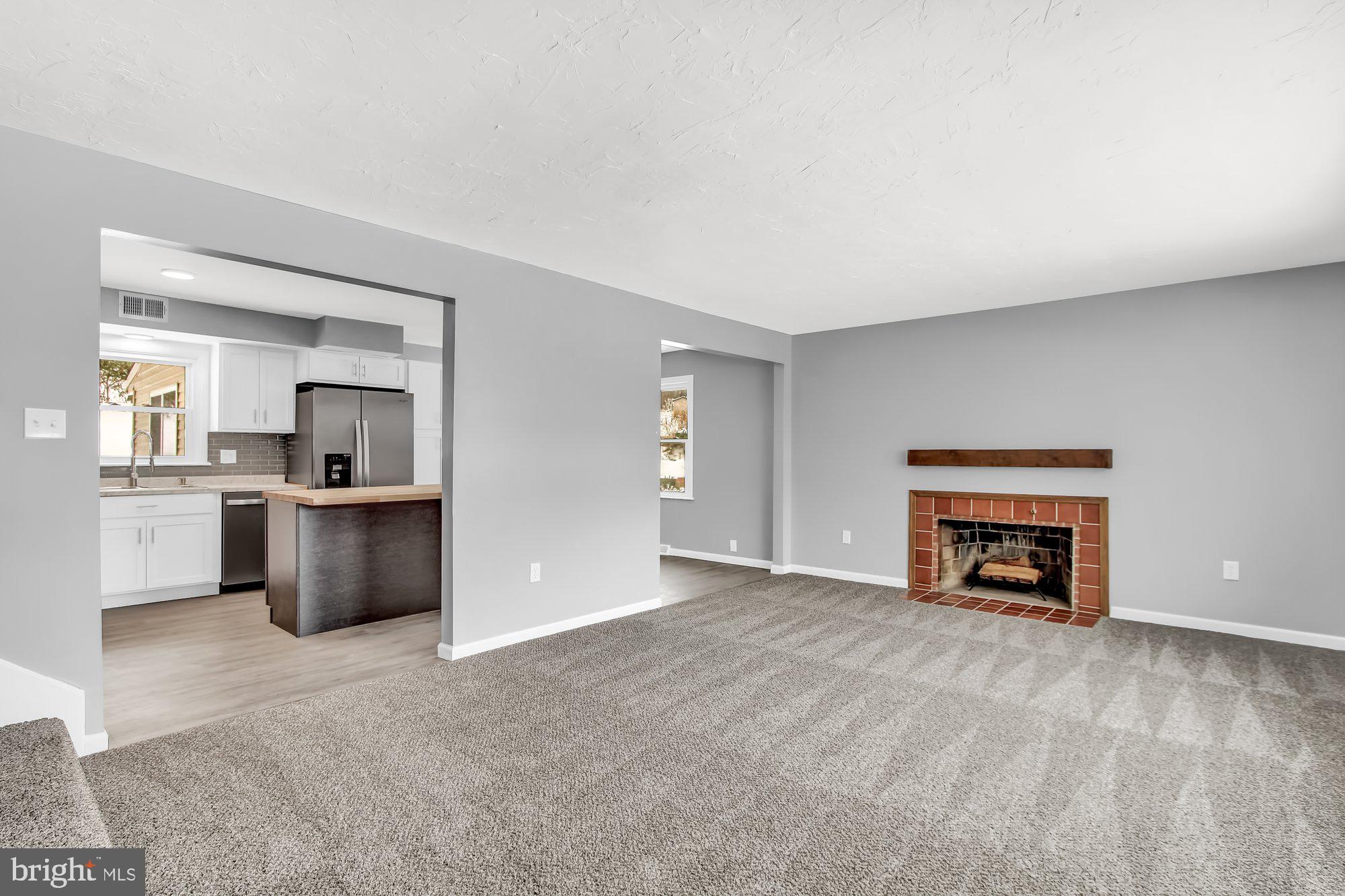 Main Living Floor-Living Room