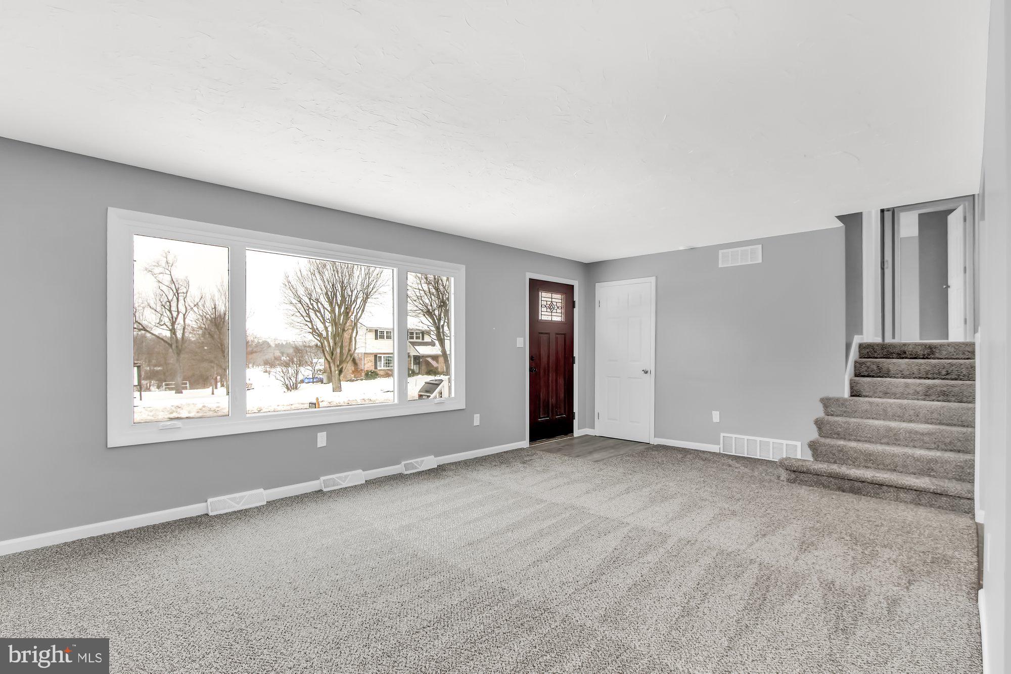 Main Living Floor-Living Room