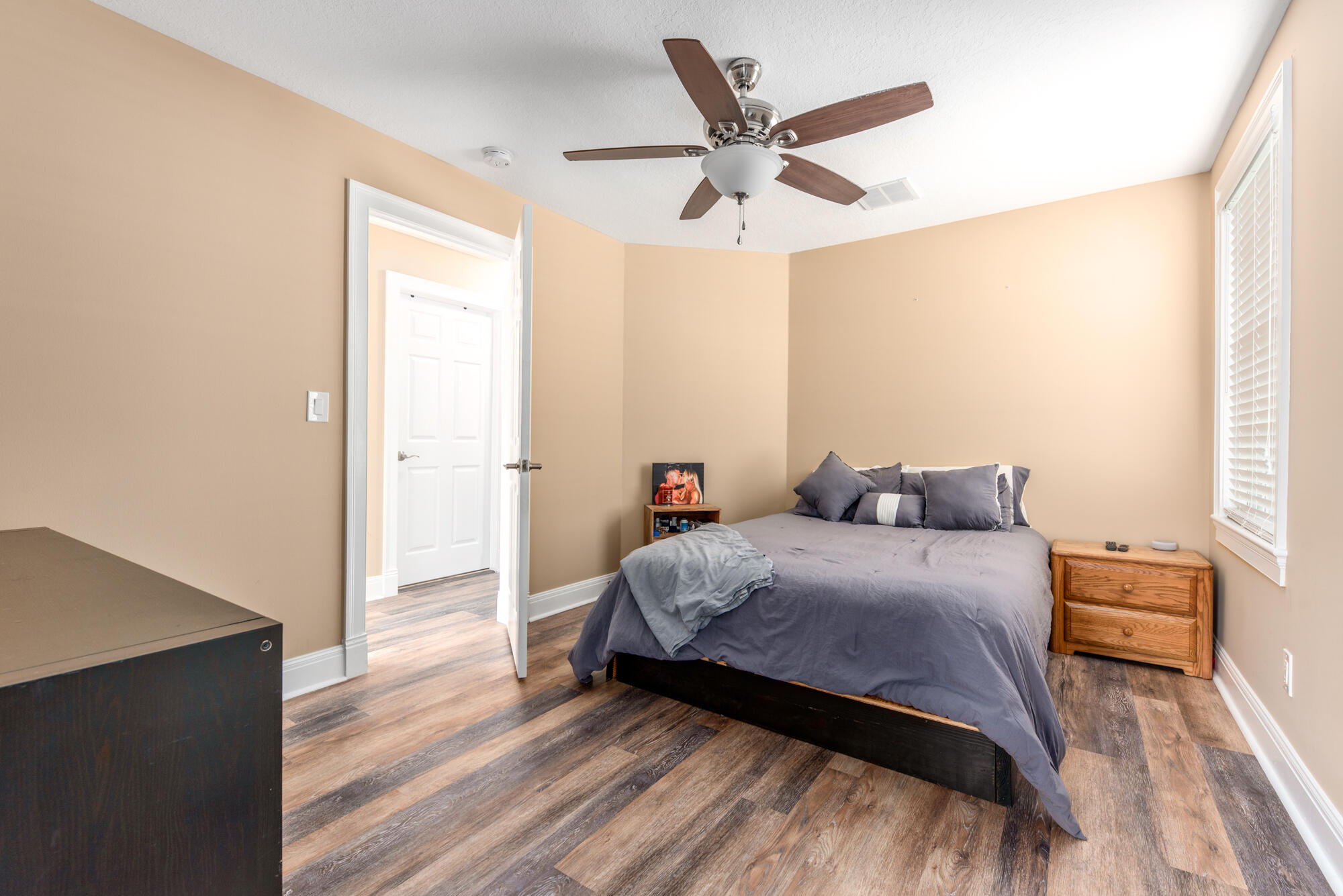 404 Southwest Camden Avenue Stuart, FL 34994 - Photo 5 of 7 EREP-25