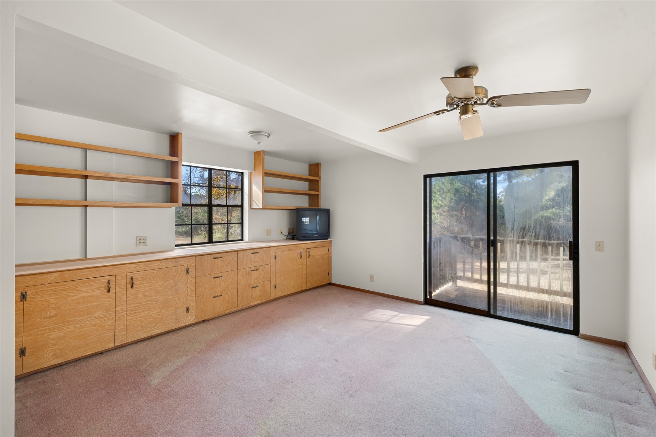 10845 Deer Ridge Road Bedias, TX 77831 - Photo 11 of 40