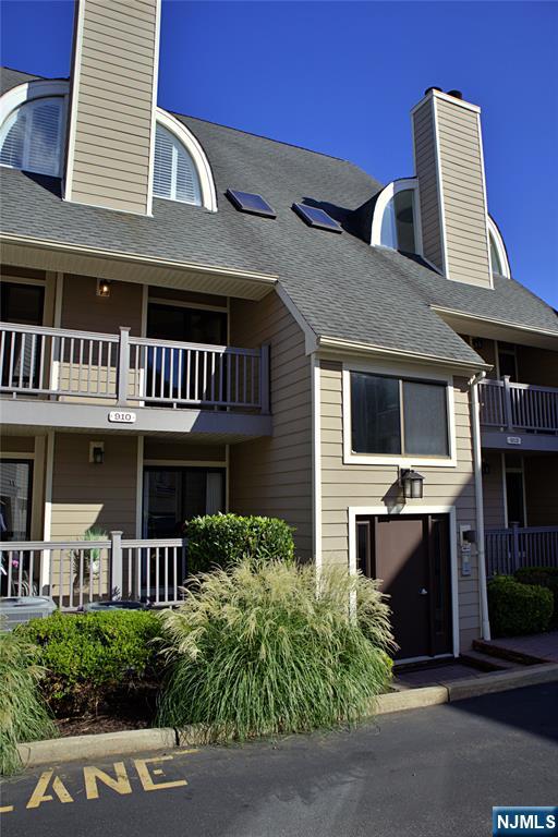 910 River Renaissance, Unit C10 East Rutherford, NJ 07073 - Photo 28 of 35 Gallery Image 28