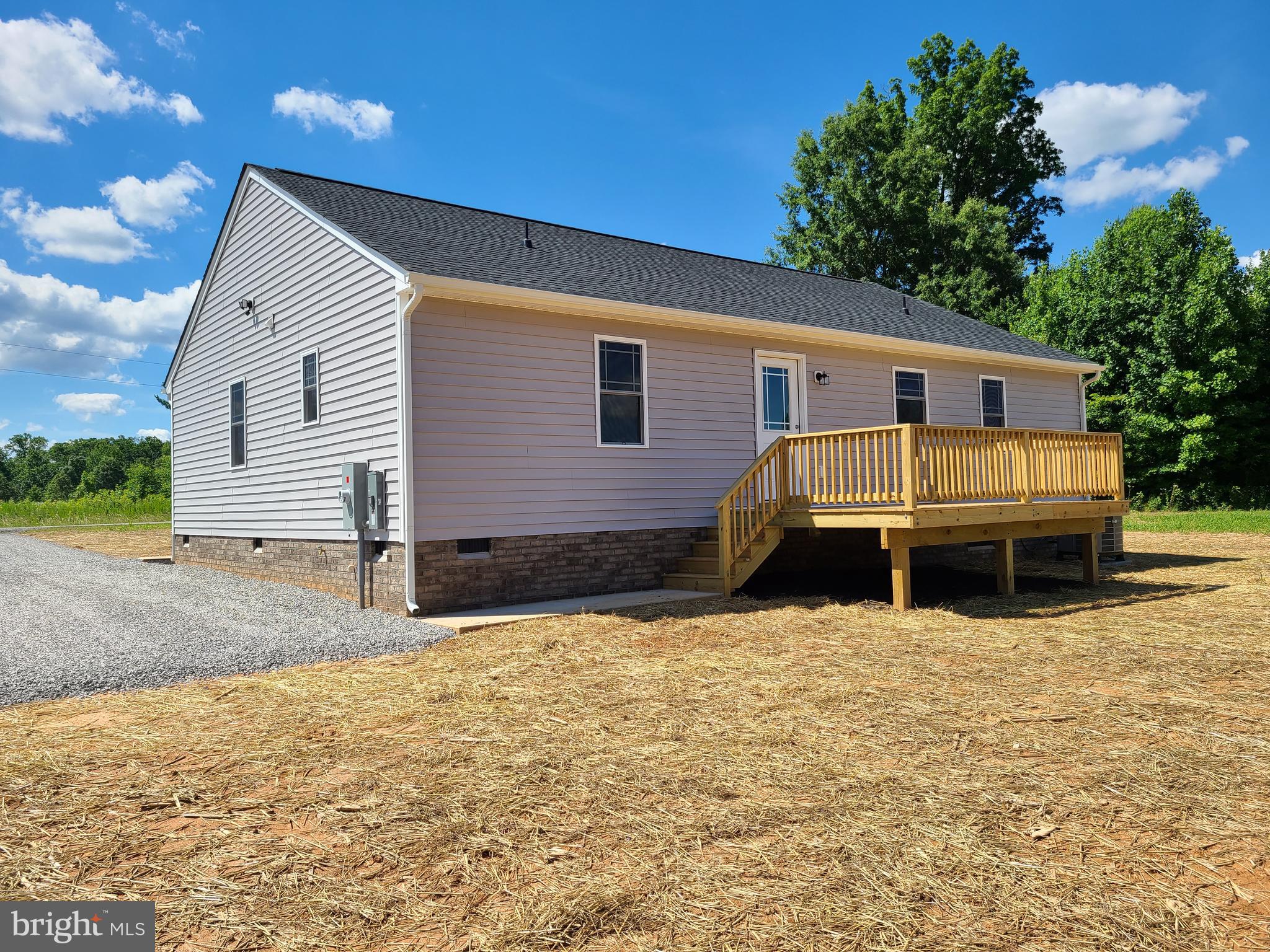 3935 Kentucky Springs Road Bumpass, VA 23024 - Photo 3 of 9