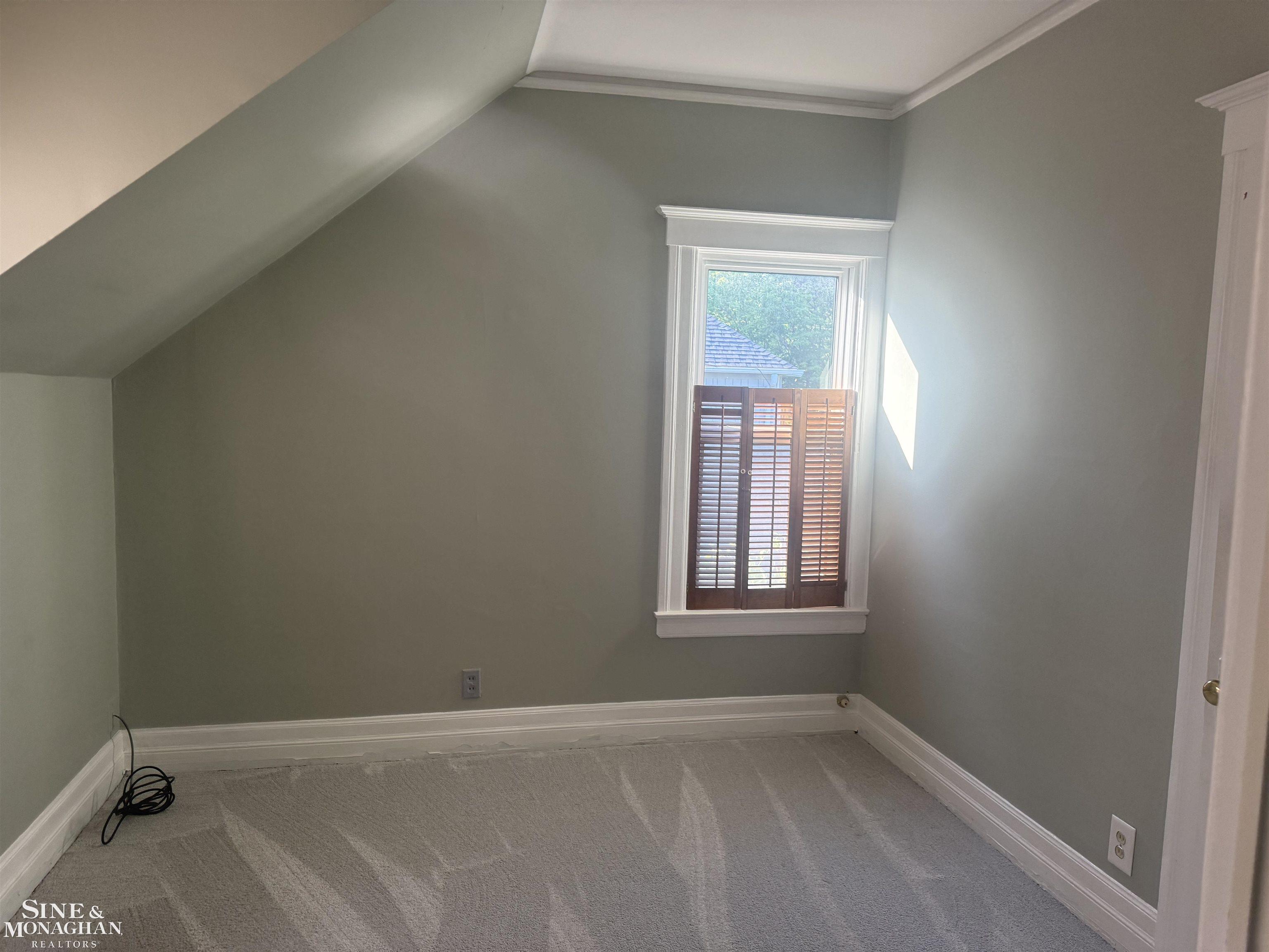 357 Roosevelt Place Grosse Pointe, MI 48230 - Photo 33 of 48
