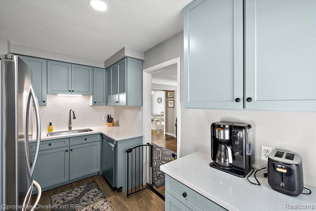 4103 Grandview Road Royal Oak, MI 48073 - Photo 12 of 30