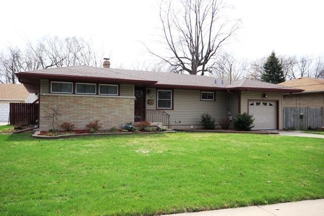 264 Southmoor Road Hammond, IN 46324 - Photo 1 of 10 640x427