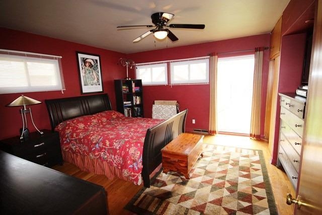 264 Southmoor Road Hammond, IN 46324 - Photo 8 of 10 640x427