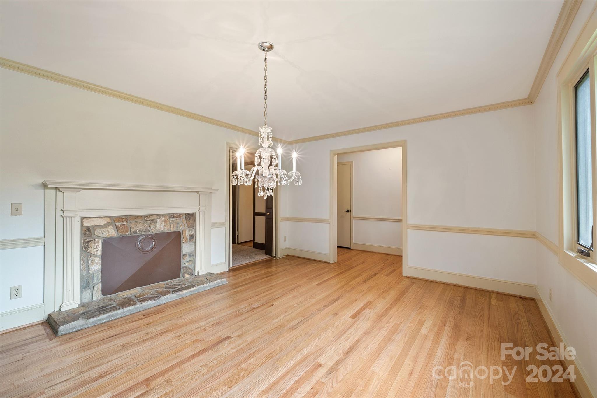 14024 Idlewild Road Matthews, NC 28105 - Photo 11 of 45 Gallery Image 11