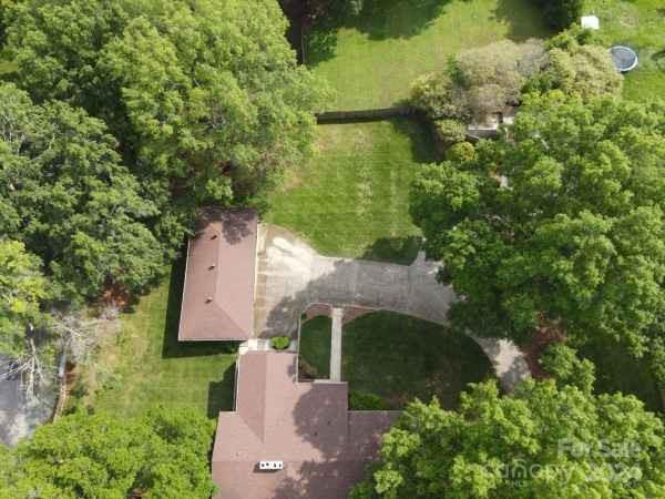 14024 Idlewild Road Matthews, NC 28105 - Photo 42 of 45 Gallery Image 42