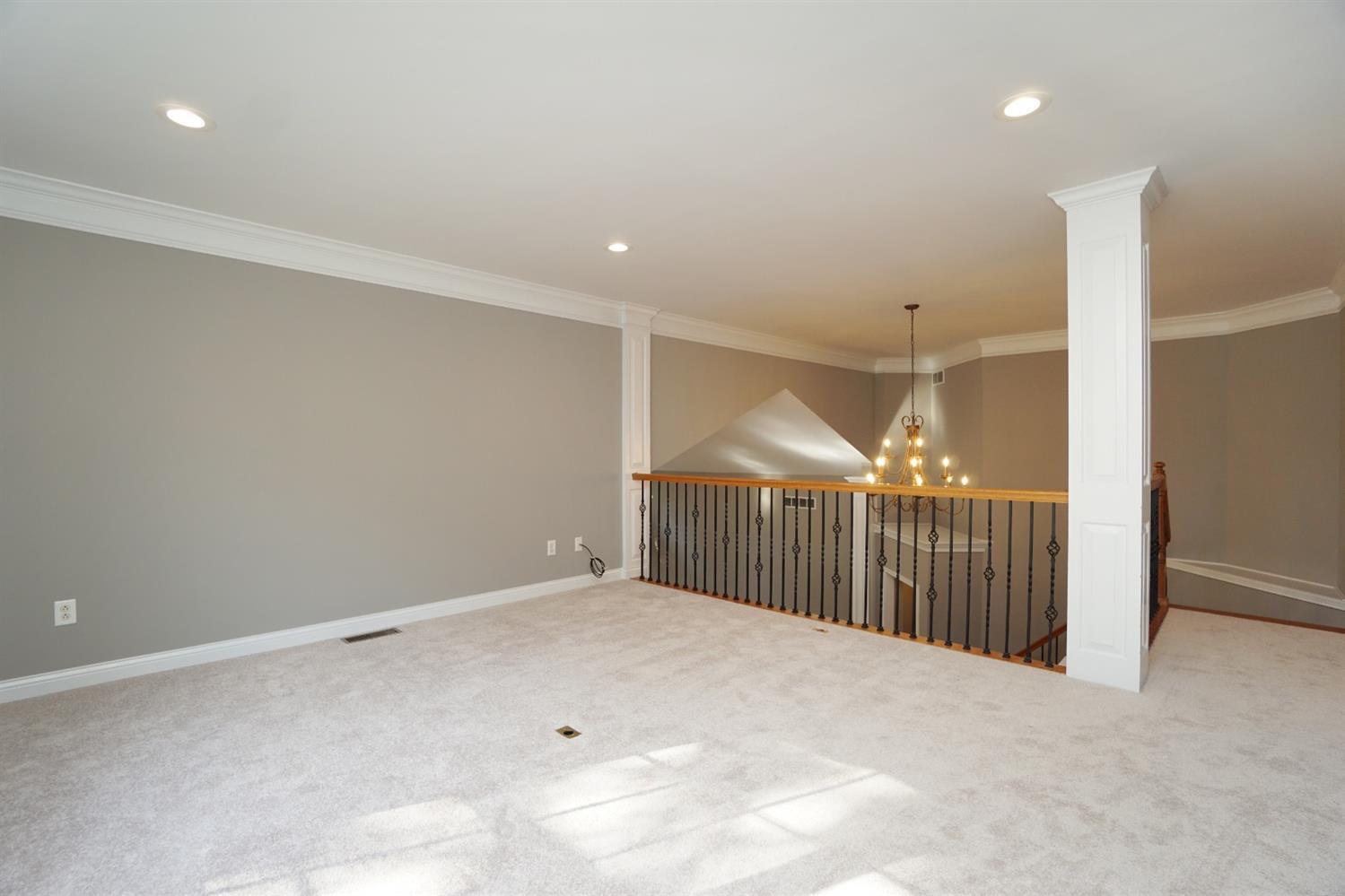 10623 Weil Road Montgomery, OH 45249 - Photo 27 of 43