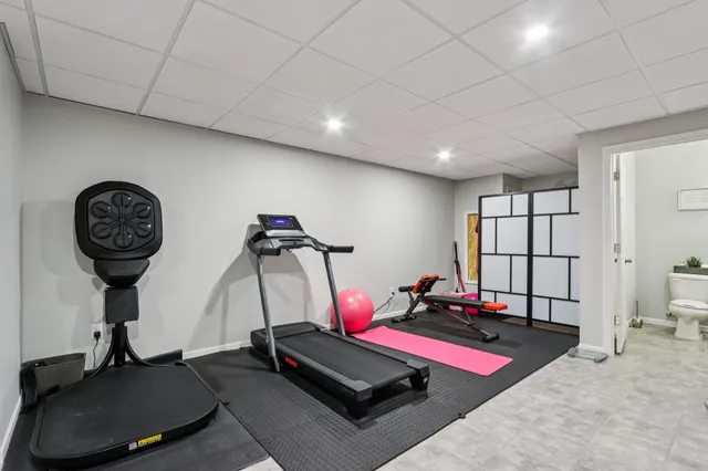 $400,000 | 219 Windmill Lane, Walworth, WI 53184