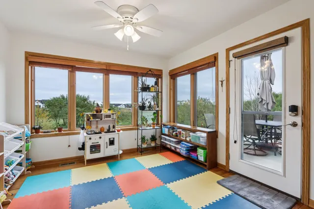 $400,000 | 219 Windmill Lane, Walworth, WI 53184