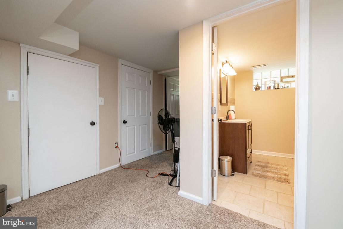 1209 Glenhaven Road Baltimore, MD 21239 - Photo 16 of 21 Gallery Image 16
