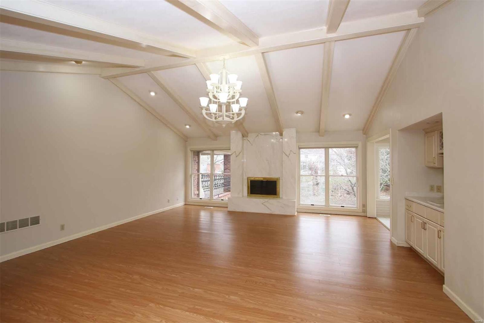 109 Red Fox Road Belleville, IL 62223 - Photo 7 of 53 Gallery Image 7