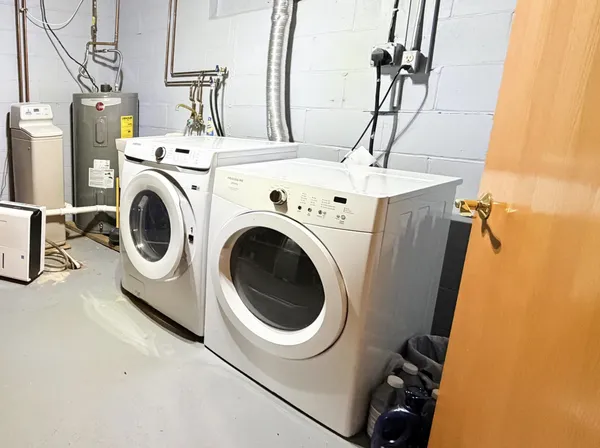 $270,000 | 663 East Main Street, Ellsworth, WI 54011