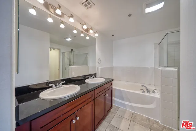 $925,000 | 629 Traction Avenue, Unit 609, Los Angeles, CA 90013