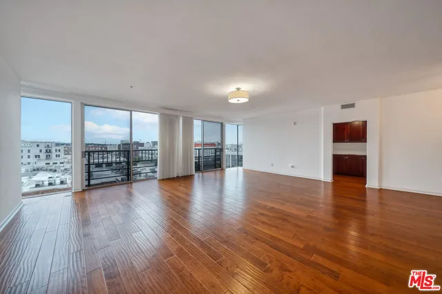 $925,000 | 629 Traction Avenue, Unit 609, Los Angeles, CA 90013