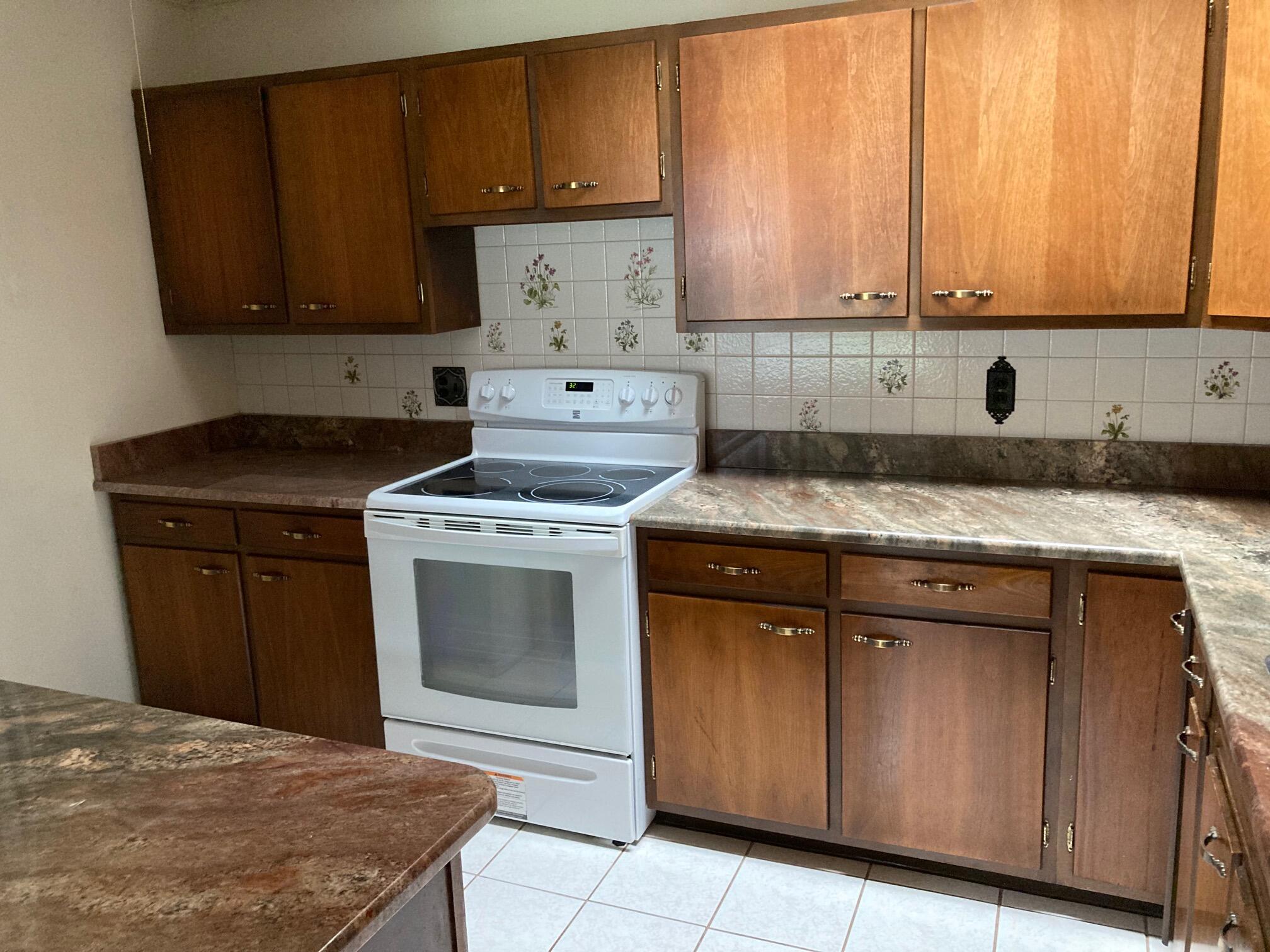 67 Meadowbrook Road Bangor, ME 04401 - Photo 20 of 41 Kit3