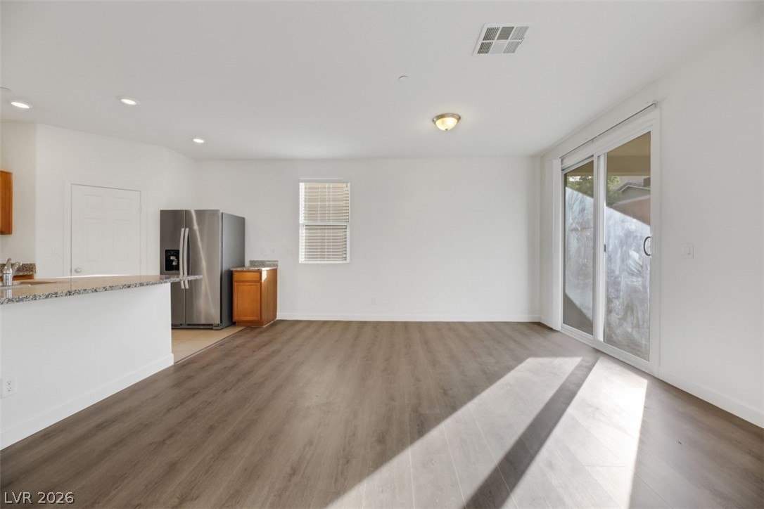 2809 Falling Mist Street Henderson, NV 89044 - Photo 3 of 17