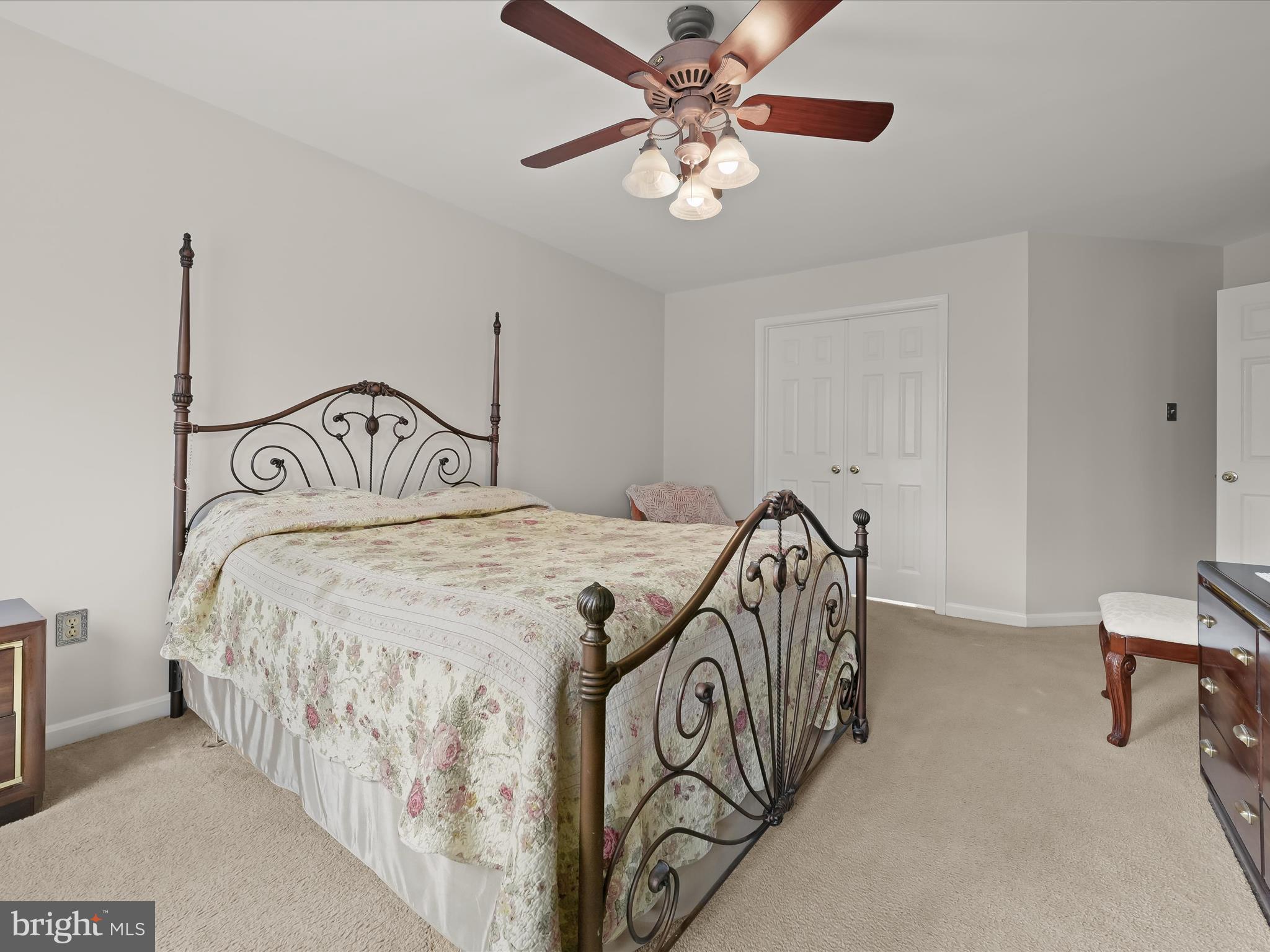 9440 Ridgeview Drive Columbia, MD 21046 - Photo 24 of 57 Primary bedroom
