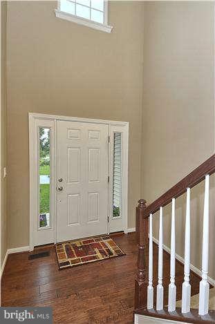 629 Old Waugh Chapel Road Odenton, MD 21113 - Photo 4 of 30 Two story entry