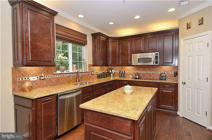 629 Old Waugh Chapel Road Odenton, MD 21113 - Photo 10 of 30 Kitchen