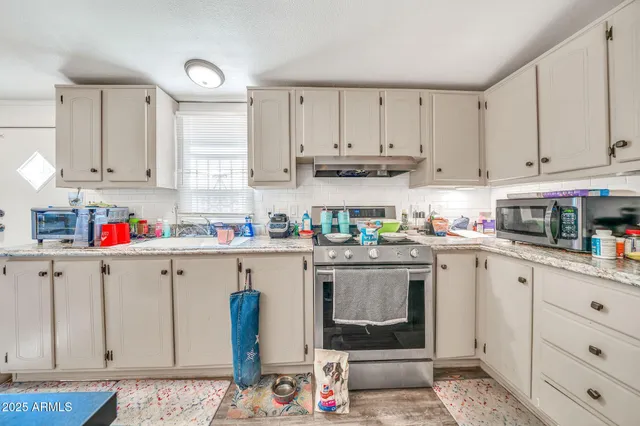 $95,500 | 19401 North 7th Street, Unit 145, Phoenix, AZ 85024