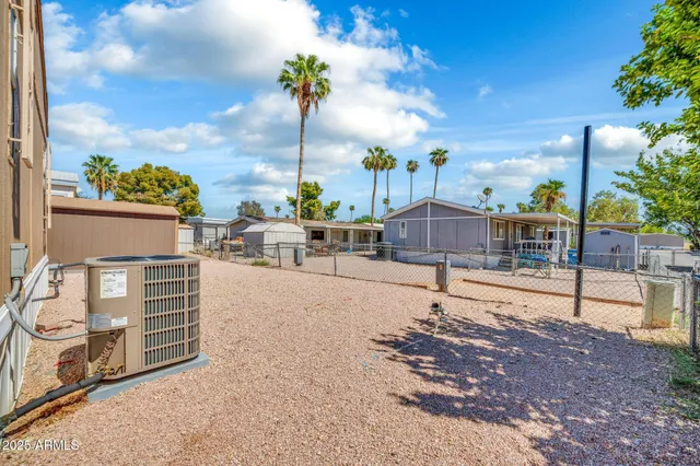 $95,500 | 19401 North 7th Street, Unit 145, Phoenix, AZ 85024