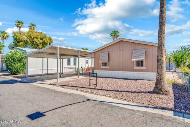 $95,500 | 19401 North 7th Street, Unit 145, Phoenix, AZ 85024