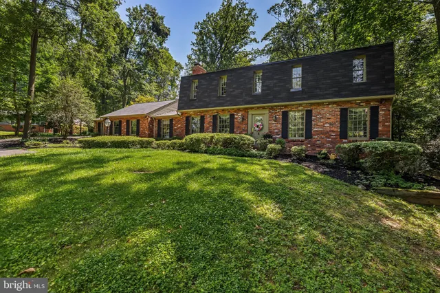 $905,000 | 13701 Summer Hill Drive, Phoenix, MD 21131