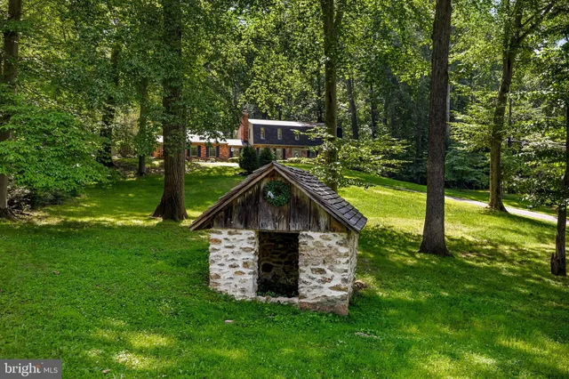 $905,000 | 13701 Summer Hill Drive, Phoenix, MD 21131